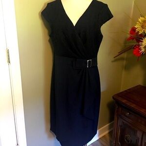 Studio One black cocktail dress Sz 16. Mix media fabric. V-neck, back zipper.
